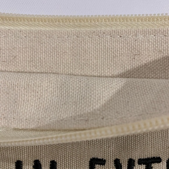 Personalized Jute Makeup Cosmetic Storage Bag Custom Embroidery - Picture 4 of 9